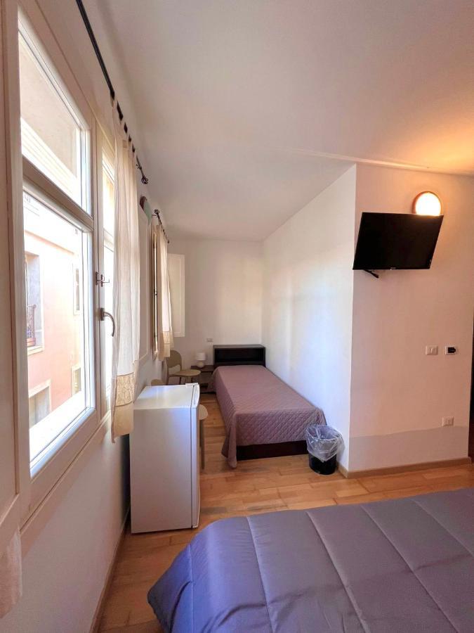 Il Vicoletto Guest House Porto Torres Exterior foto